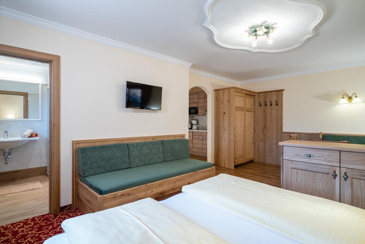 Hotel Garni Ransburgerhof Flachau Exterior photo